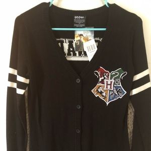 NWT Harry Potter Hogwarts sweater size S